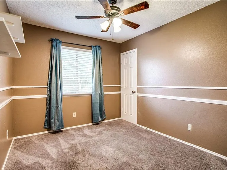 6817 Haltom Rd — Photo 8