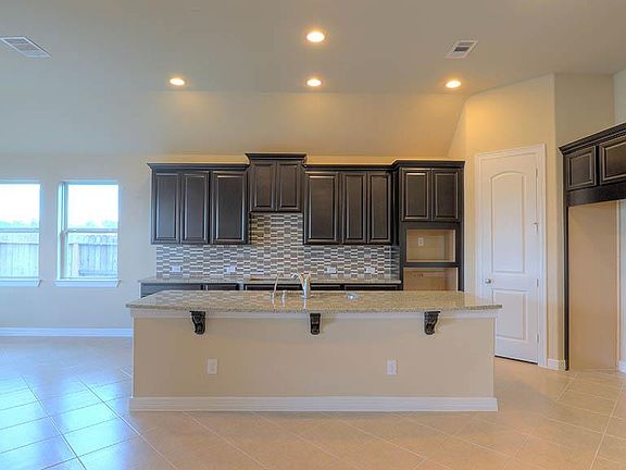 3rd image of 5607 Caper Shores Ln