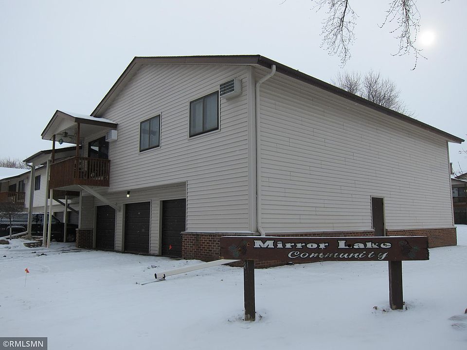 1st image of 4004 Foss Rd NE #102