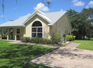 602 SE 10th Ave, Okeechobee, FL 34974