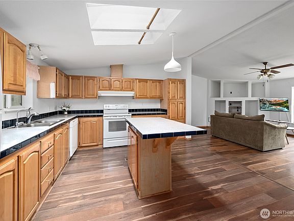 4th image of 2930 Taylor Road #10