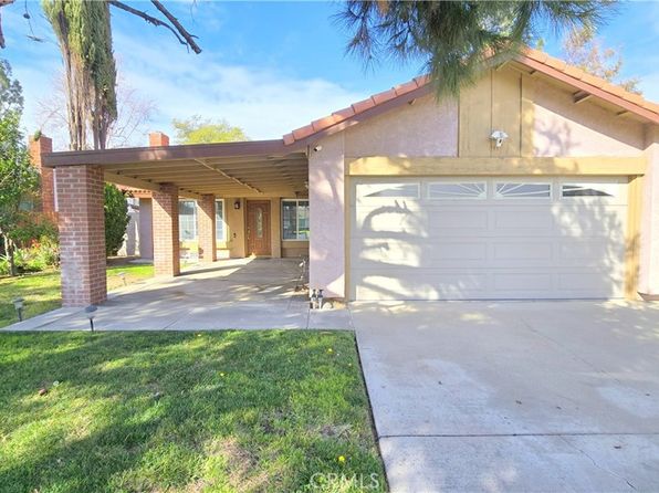 715 E Boxwood Ct