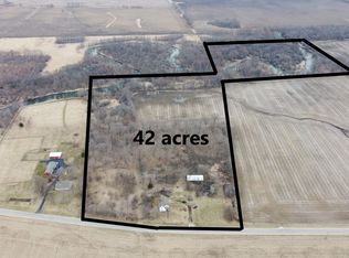 11409 N Grove Rd, Sycamore, IL 60178