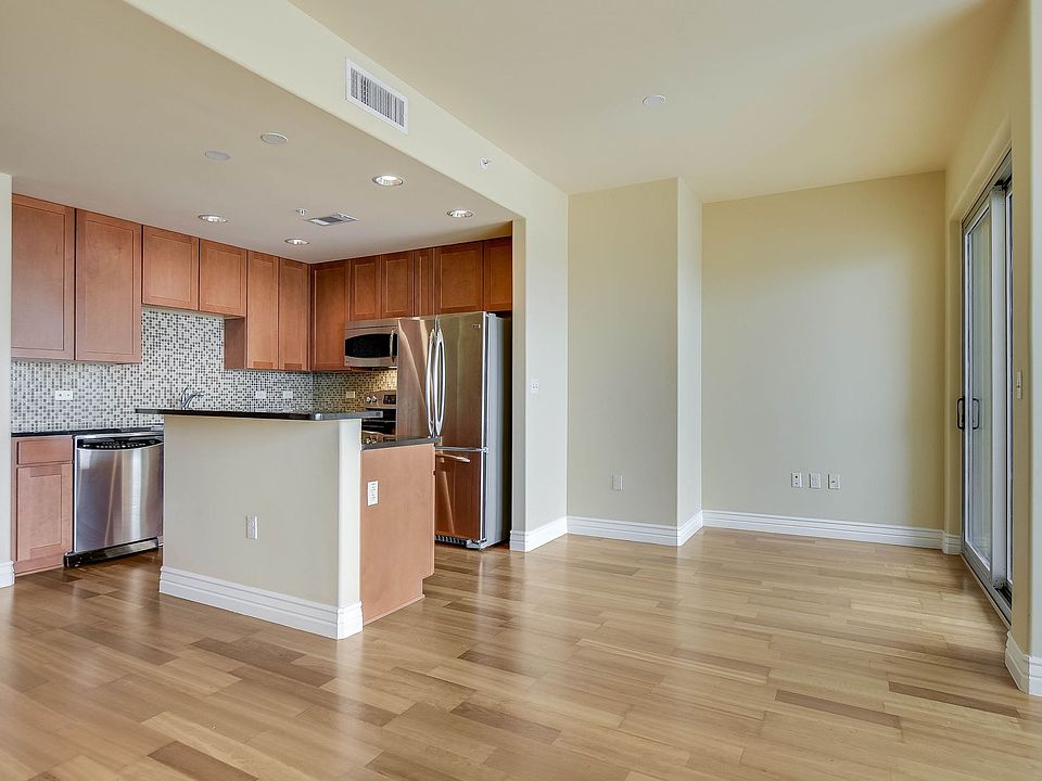 1st image of 215 N Center APT 1404