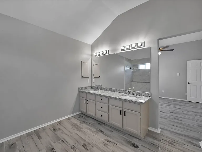 2306 Piddler Dr — Photo 24
