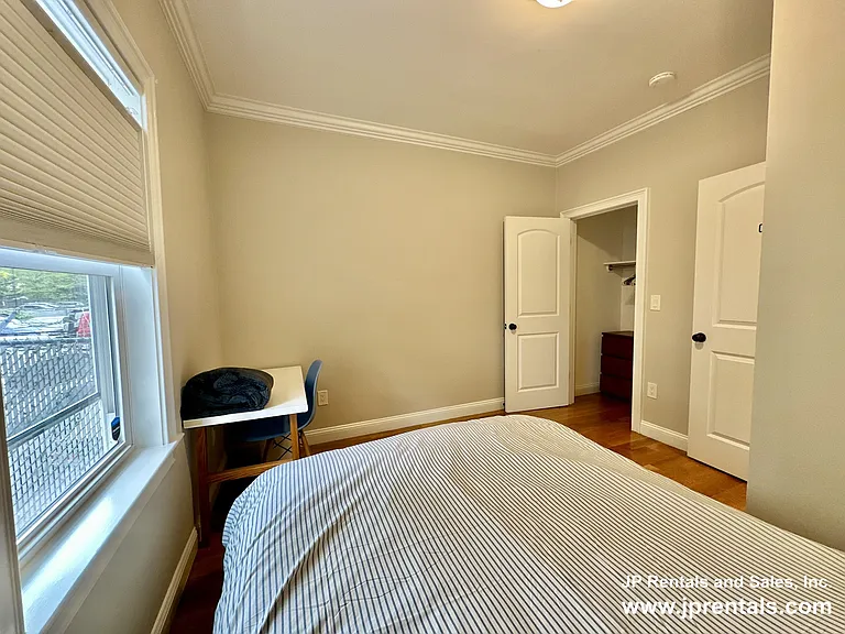 3411 Washington St #1 — Photo 9