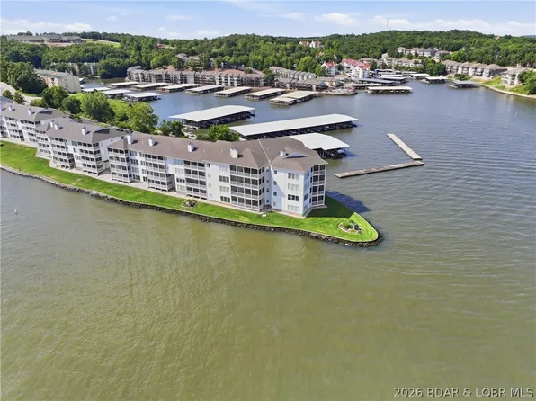 492 Regatta Bay Cir #2A, Lake Ozark, MO 65049