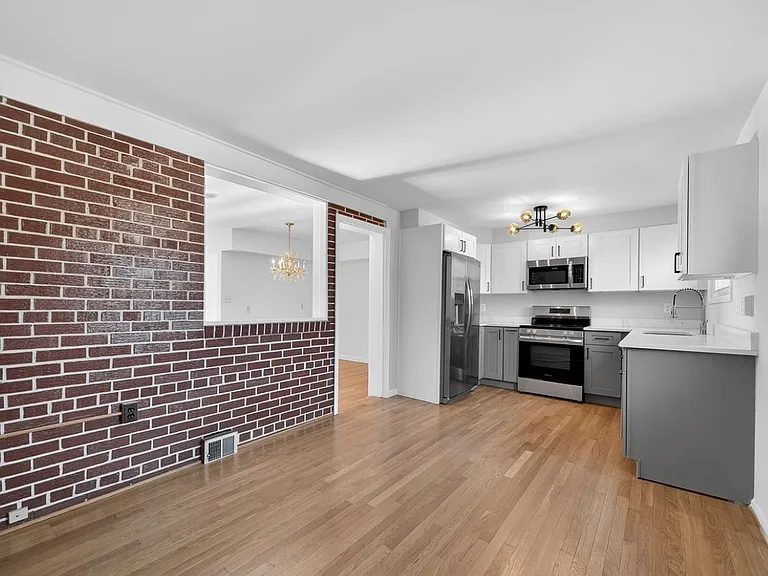 3108 P St SE — Photo 13