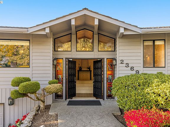5th image of 2369 Palisades Crest Dr