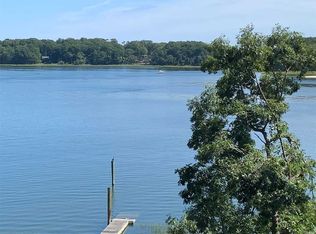 4 Clam Shell Ln, Northport, NY 11768