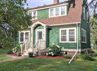 1004 Grand View Ave, Duluth, MN 55812