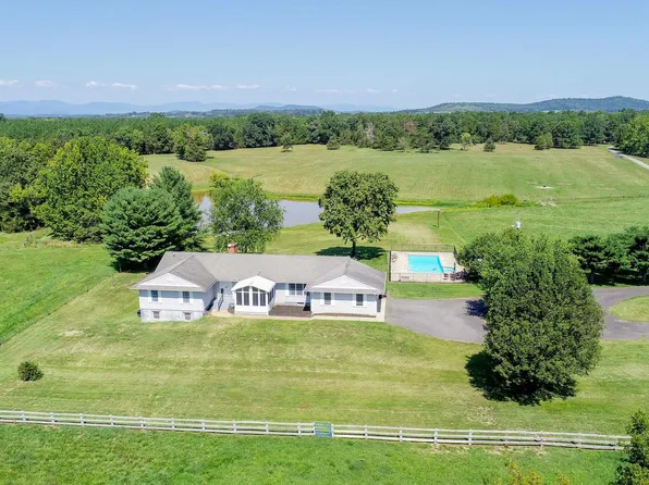10168 Fields Of Plenty Ln, Rapidan, VA 22733