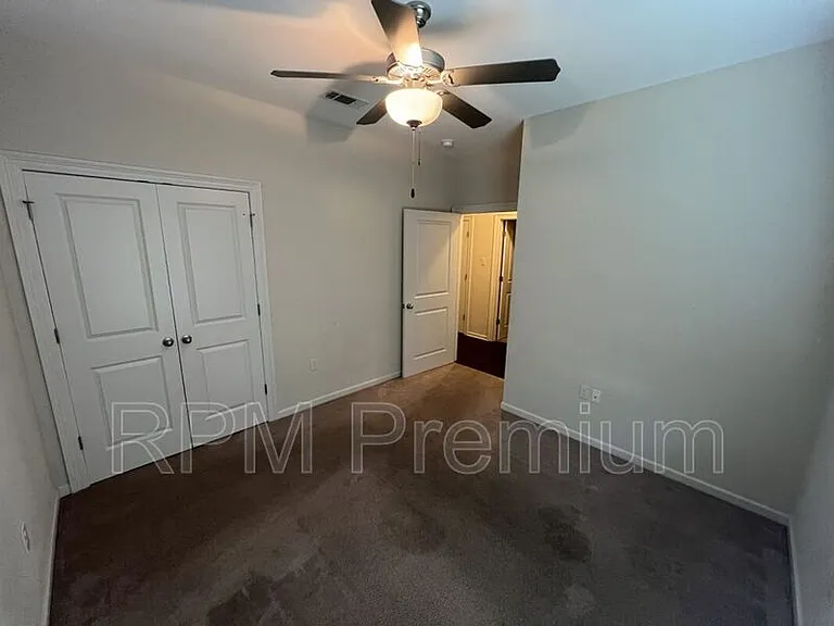 8614 Forestwood Ave — Photo 36