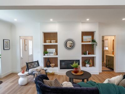 3708 Lyon Ave, Oakland, CA, 94601