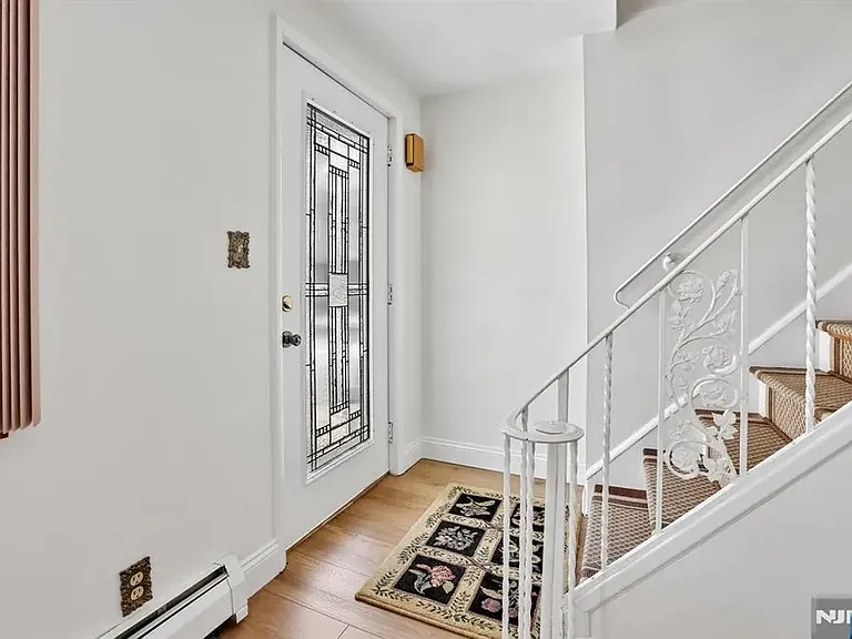 18 Patterson St — Photo 5