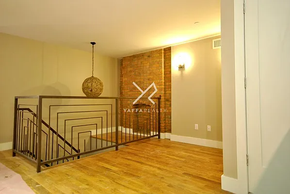 Rented by Yaffa Realty LLC | media 36