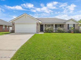 9182 Emily Lake Ct, Jacksonville, FL 32222