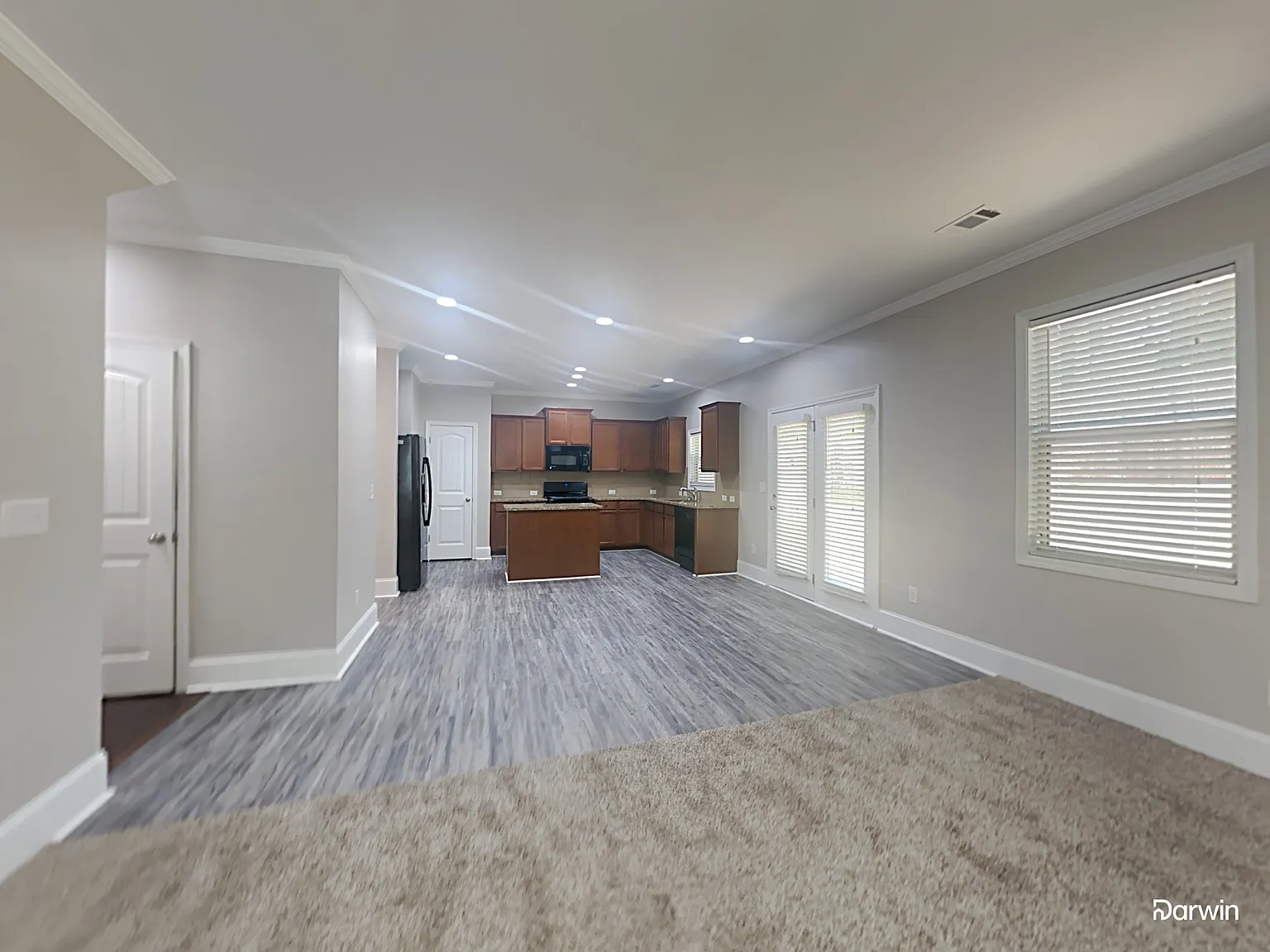 3 bed, 2.5 bath, 2196 sqft, $2,650 — Photo 3