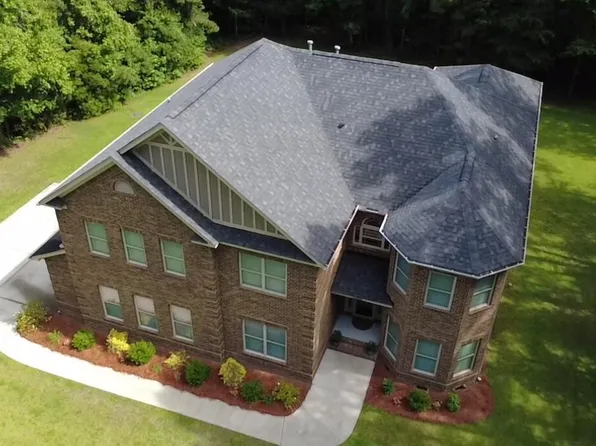 1206 Red Buckeye Ct, Moncks Corner, SC 29461