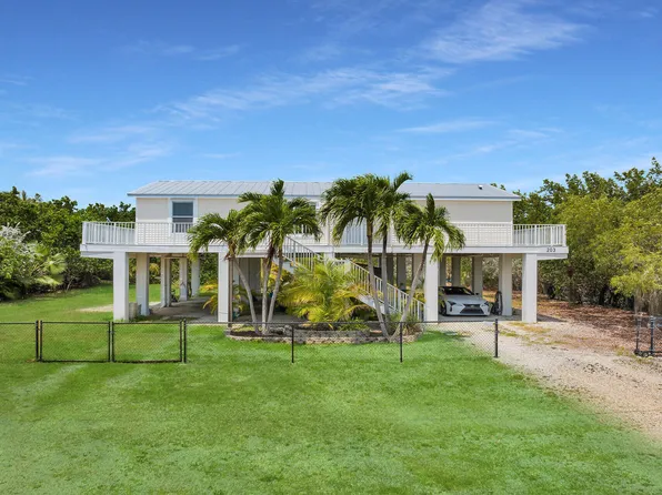 203 Peachtree Ave, Marathon, FL 33050