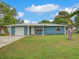 337 SW Fairway Ave, Port Saint Lucie, FL 34983