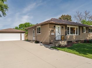 1525 11th Ave NE, Rochester, MN 55906