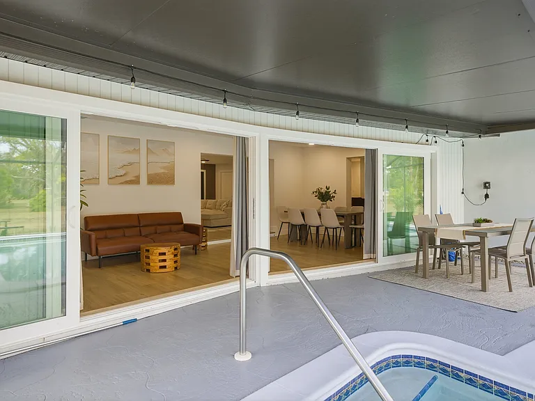1530 Mackintosh Blvd — Photo 35