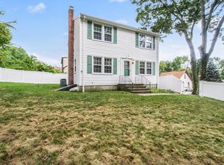 551 Summer Pl, Blackstone, MA 01504
