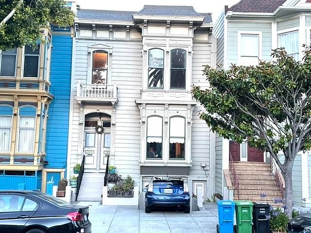 1st image of 1579 Dolores St
