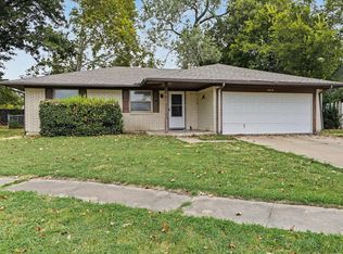 11613 E 24th St, Tulsa, OK 74129