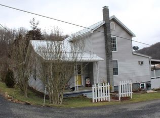 148 Main, Fairhope Twp, PA 15538