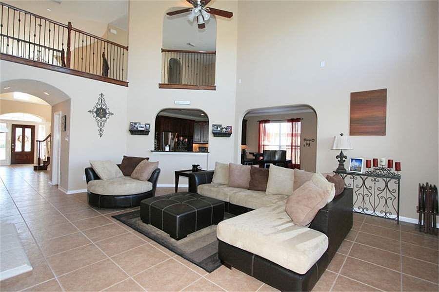 2nd image of 1411 Blakely Grove Ln