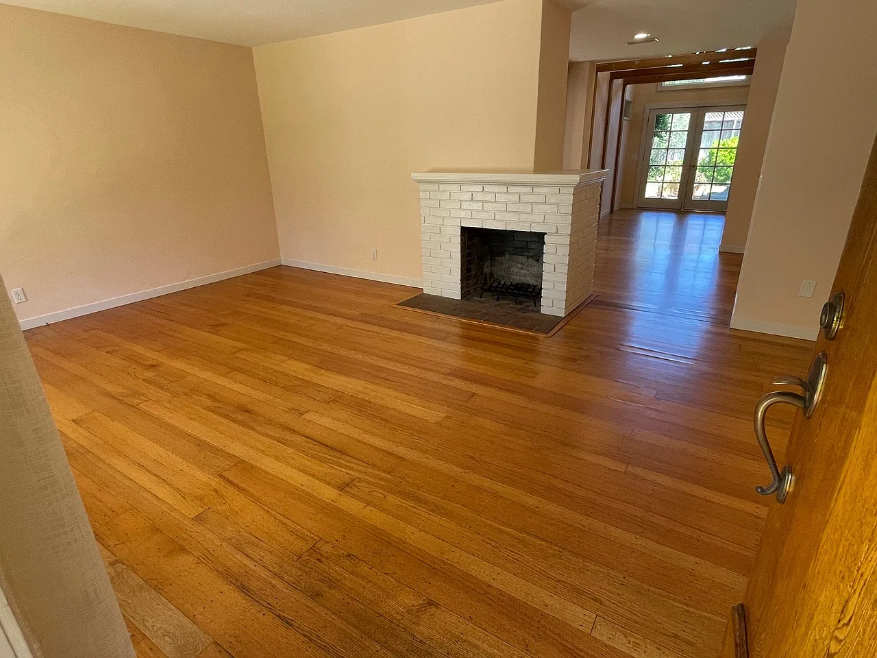 3 bed, 1680 sqft, $9,500 — Photo 3