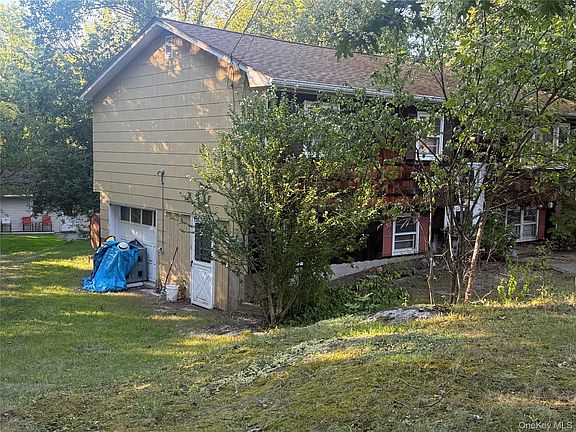 3rd image of 20 McGill Road