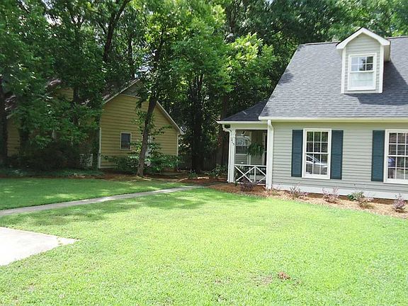 2nd image of 213 Woodburn Club Ln