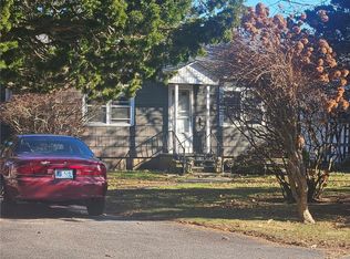 65 Montauk Ave, Westerly, RI 02891