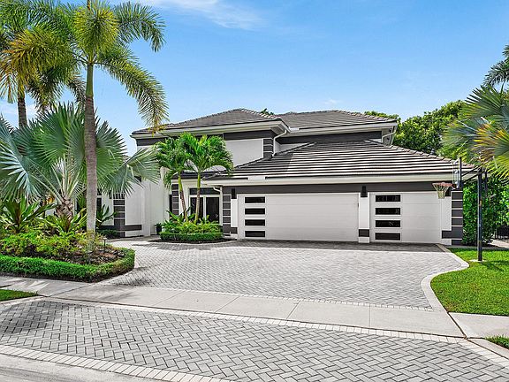 2nd image of 3760 NW 52ND Street