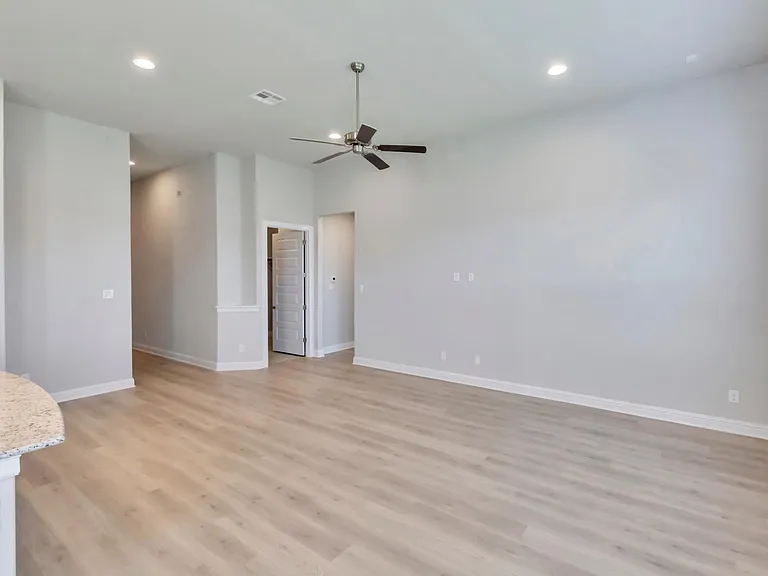 2140 Base Burner Path — Photo 12