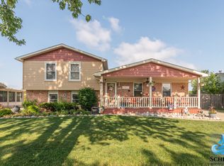 1345 Whittier Dr, Canton, MI 48187