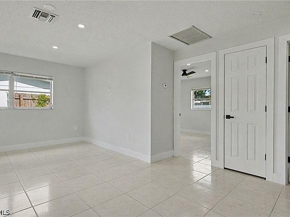 5th image of 138 Brooks Rd