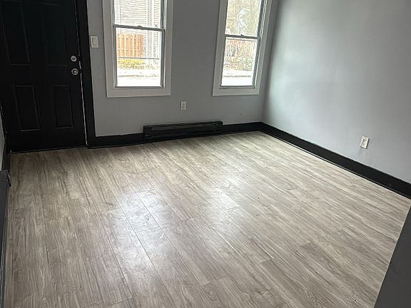 2nd image of 87 Breunig Ave