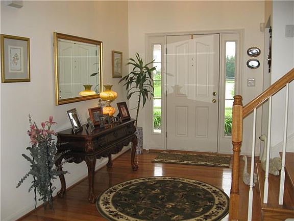 Foyer Looking to Front Door