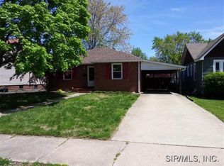 411 Tipton Ave, Wood River, IL