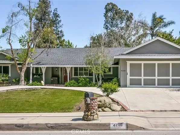 4200 Hayvenhurst Ave, Encino, CA 91436