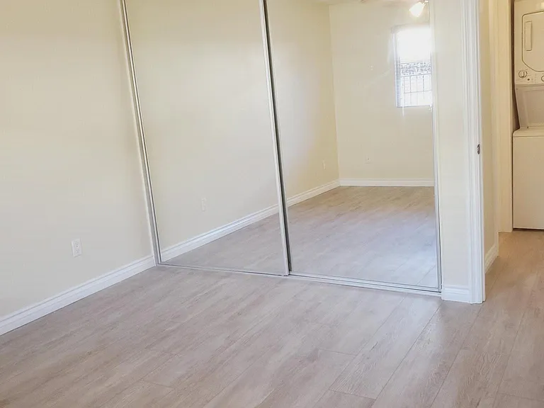 1450 Iris Ave #3 — Photo 12