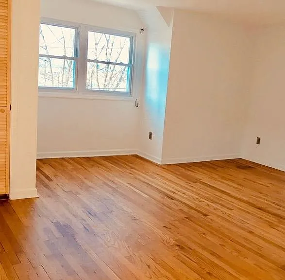 326 Terrace Ave #2 — Photo 5