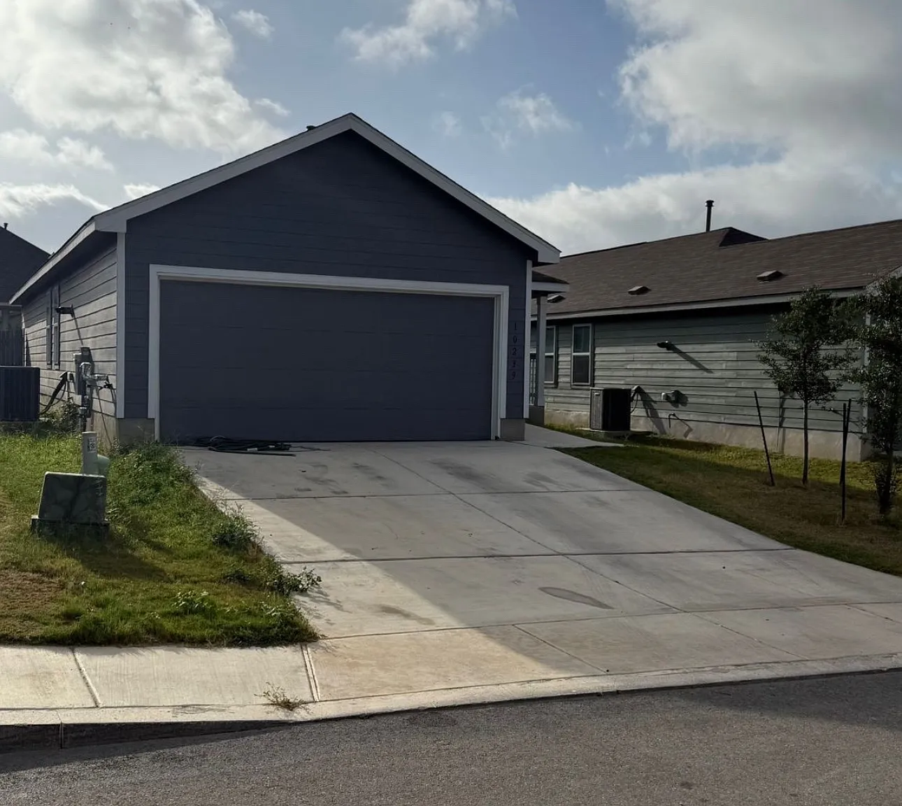 3 bed, 1266 sqft, $1,700 — Photo 1