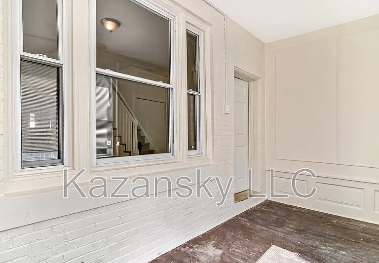 4808 N Franklin St — Photo 9