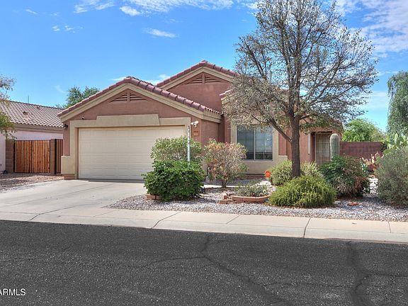 2nd image of 1641 E CARDINAL Drive