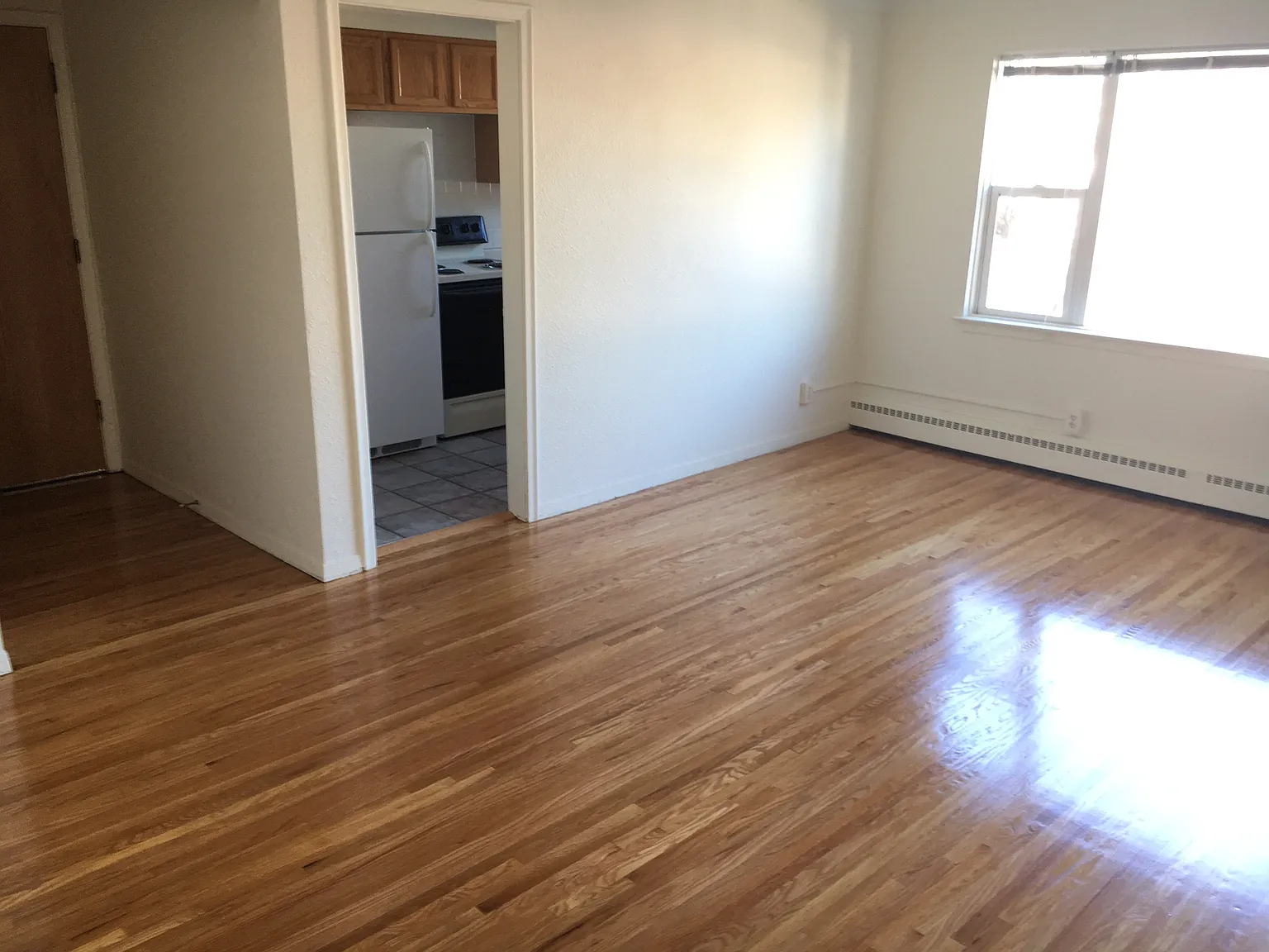 Tower Apts (1603) — Photo 3